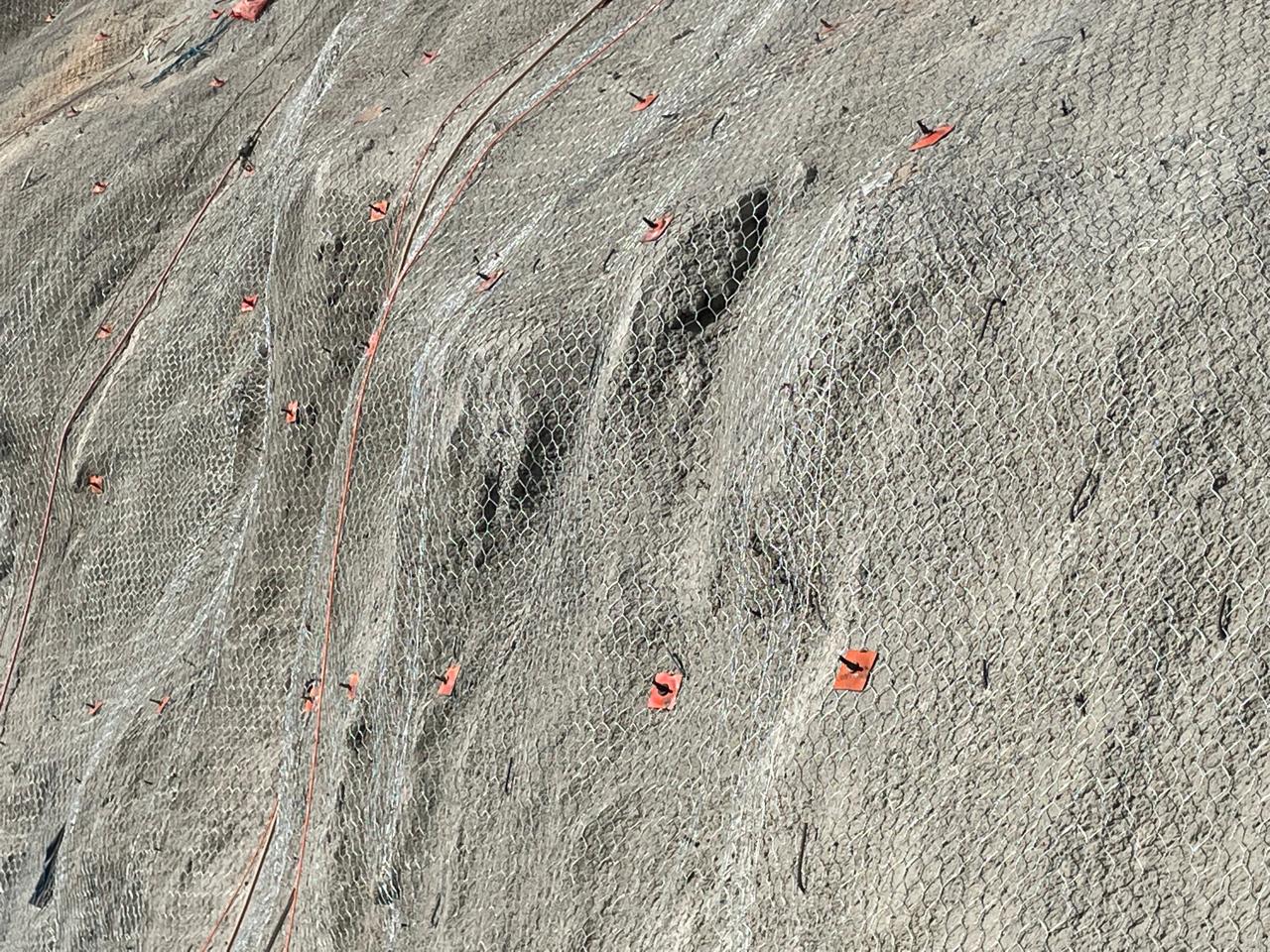 ANCLAS SOBRE CONCRETO LANZADO